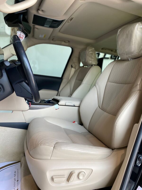 TOYOTA LAND CRUISER VXR TWIN TURBO - Image 10