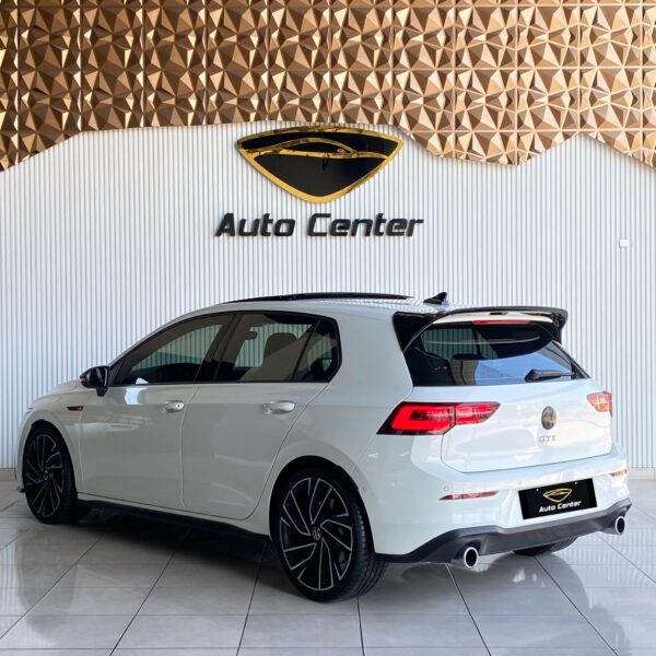 VOLKSWAGEN GOLF GTI - Image 6