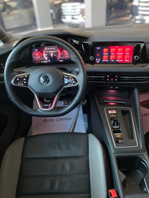 VOLKSWAGEN GOLF GTI - Image 7