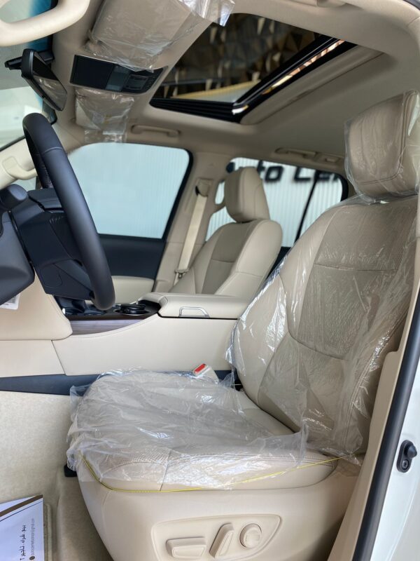 TOYOTA LAND CRUISER GXR V6 4.0 - Image 10