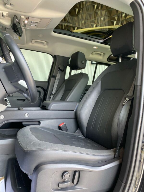 LAND ROVER DEFENDER SE - Image 8