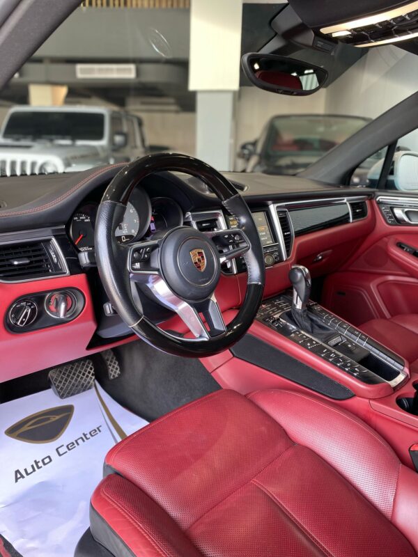 PORSCHE MACAN S - Image 8