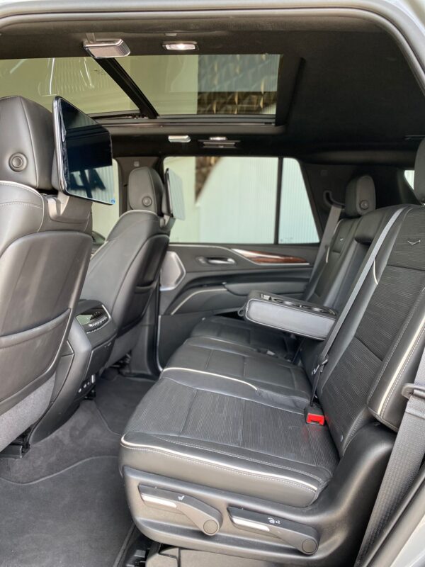 CADILLAC ESCALADE 600 - Image 9
