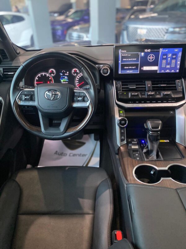 TOYOTA LAND CRUISER GXR TWIN TURBO - Image 7
