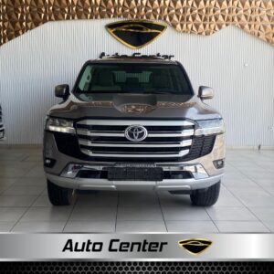 TOYOTA LAND CRUISER GXR V6