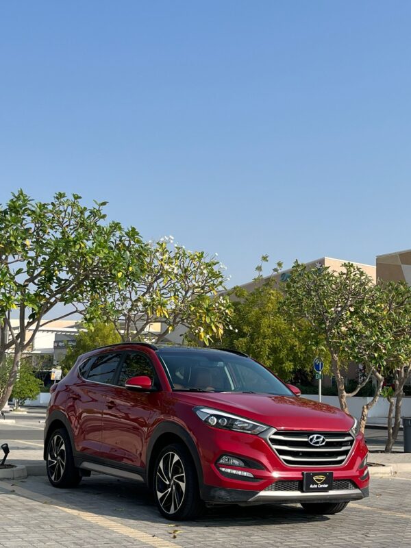 HYUNDAI TUCSON - Image 3