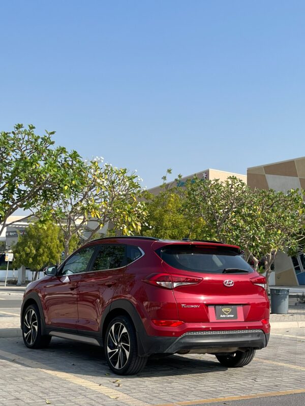 HYUNDAI TUCSON - Image 6