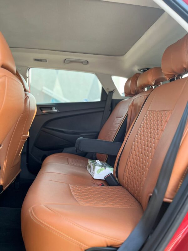 HYUNDAI TUCSON - Image 9