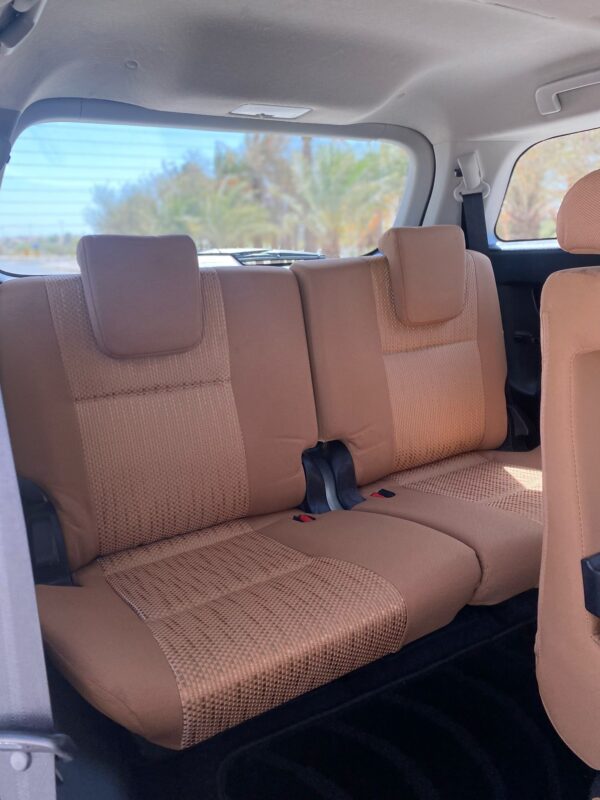 TOYOTA FORTUNER - Image 10
