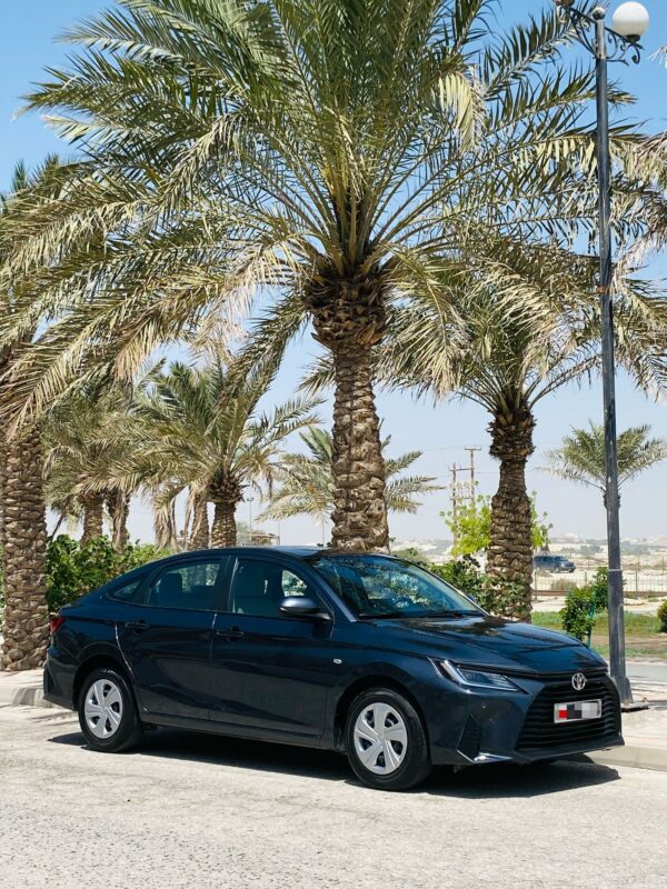 TOYOTA YARIS 1.5 - Image 2