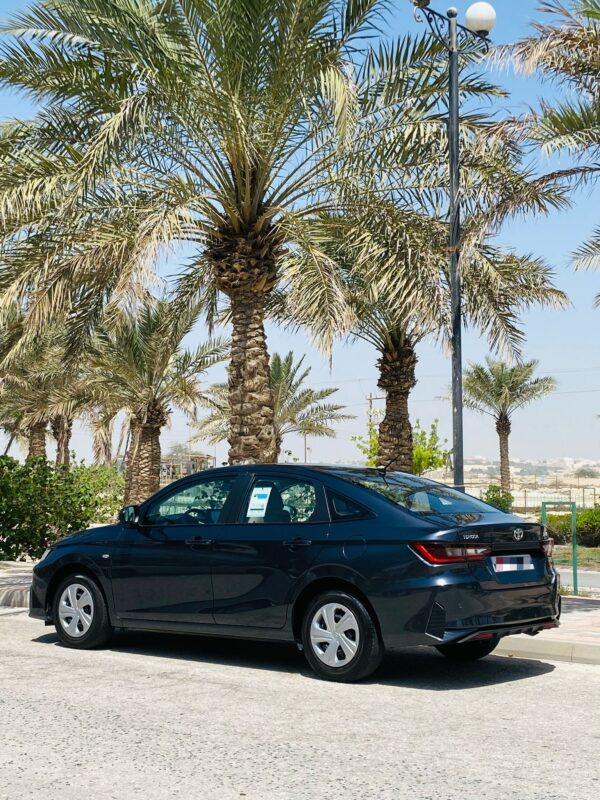 TOYOTA YARIS 1.5 - Image 3
