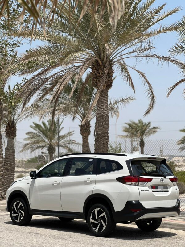 TOYOTA RUSH - Image 6