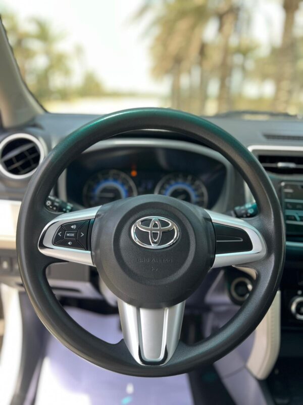 TOYOTA RUSH - Image 7