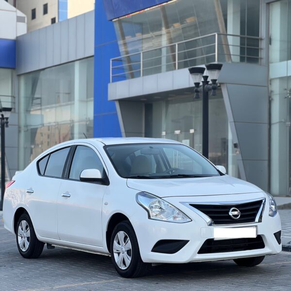 NISSAN SUNNY - Image 2