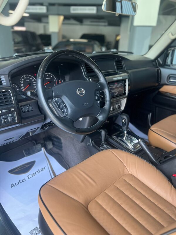 NISSAN SUPER SAFARI 4800 VTC - Image 8
