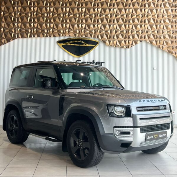 LAND ROVER DEFENDER 90 SE P300 - Image 3