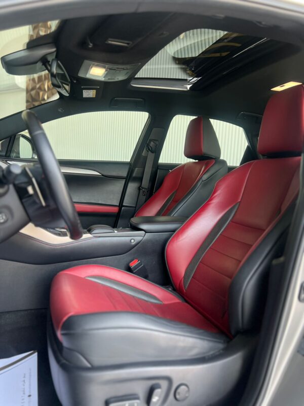 LEXUS NX300 F-SPORT - Image 9