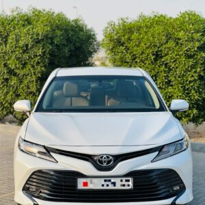 TOYOTA CAMRY GLE
