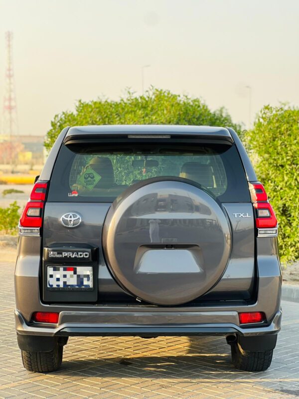 TOYOTA LAND CRUISER PRADO TX.L V4 - Image 4