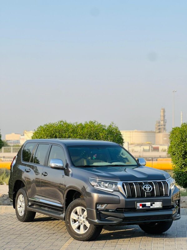 TOYOTA LAND CRUISER PRADO TX.L V4 - Image 2