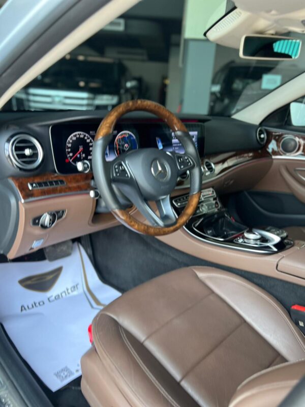 MERCEDES BENZ E300 AMG - Image 8