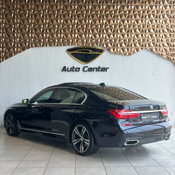 BMW 730Li - Image 6