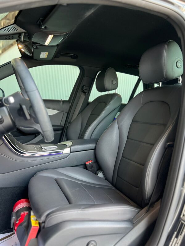 MERCEDES BENZ GLC200 4MATIC - Image 9