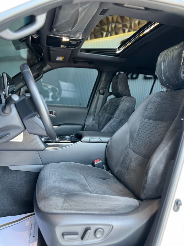 TOYOTA LAND CRUISER GXR V6 4.0 - Image 9
