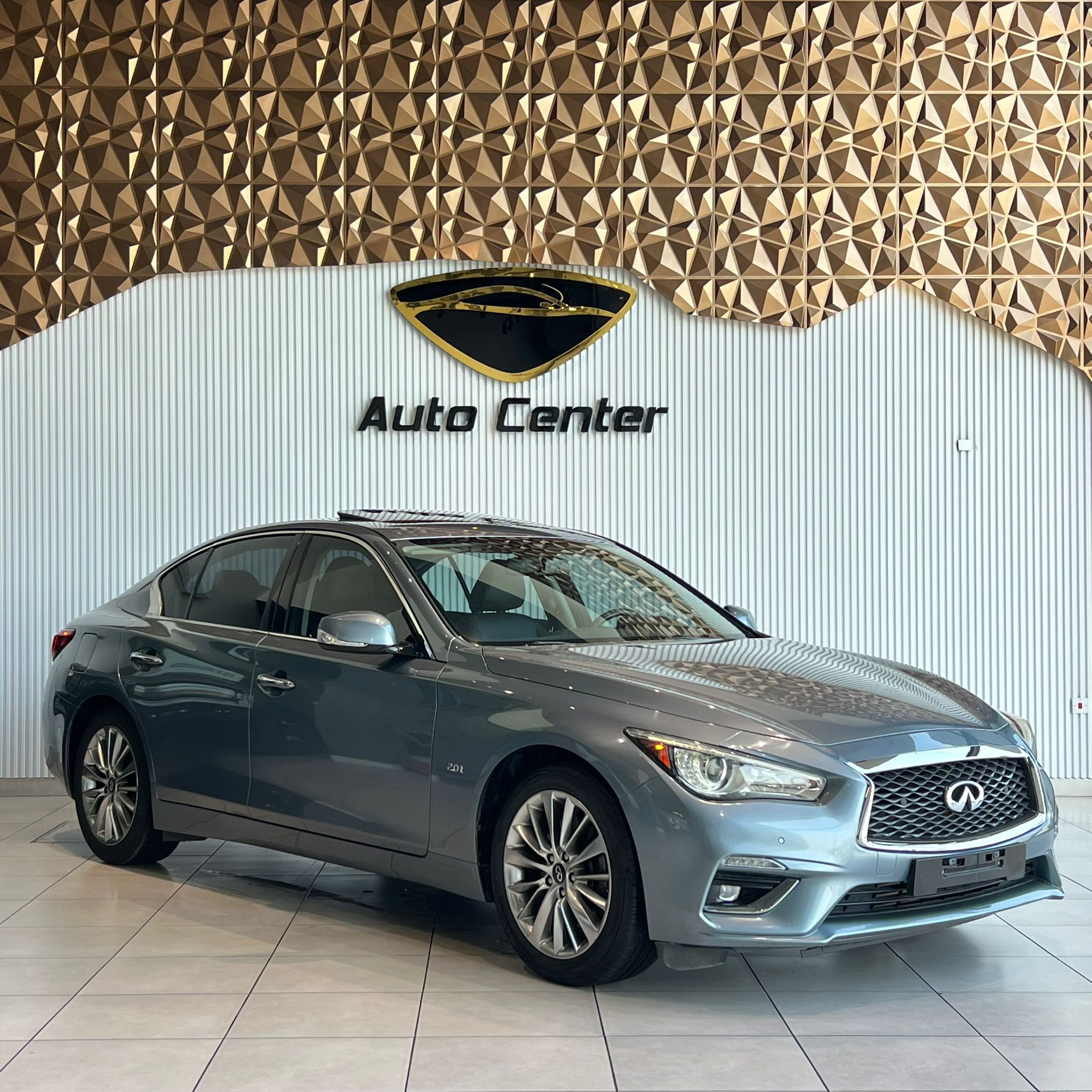 INFINITI Q50 2.0 TURBO - Image 3