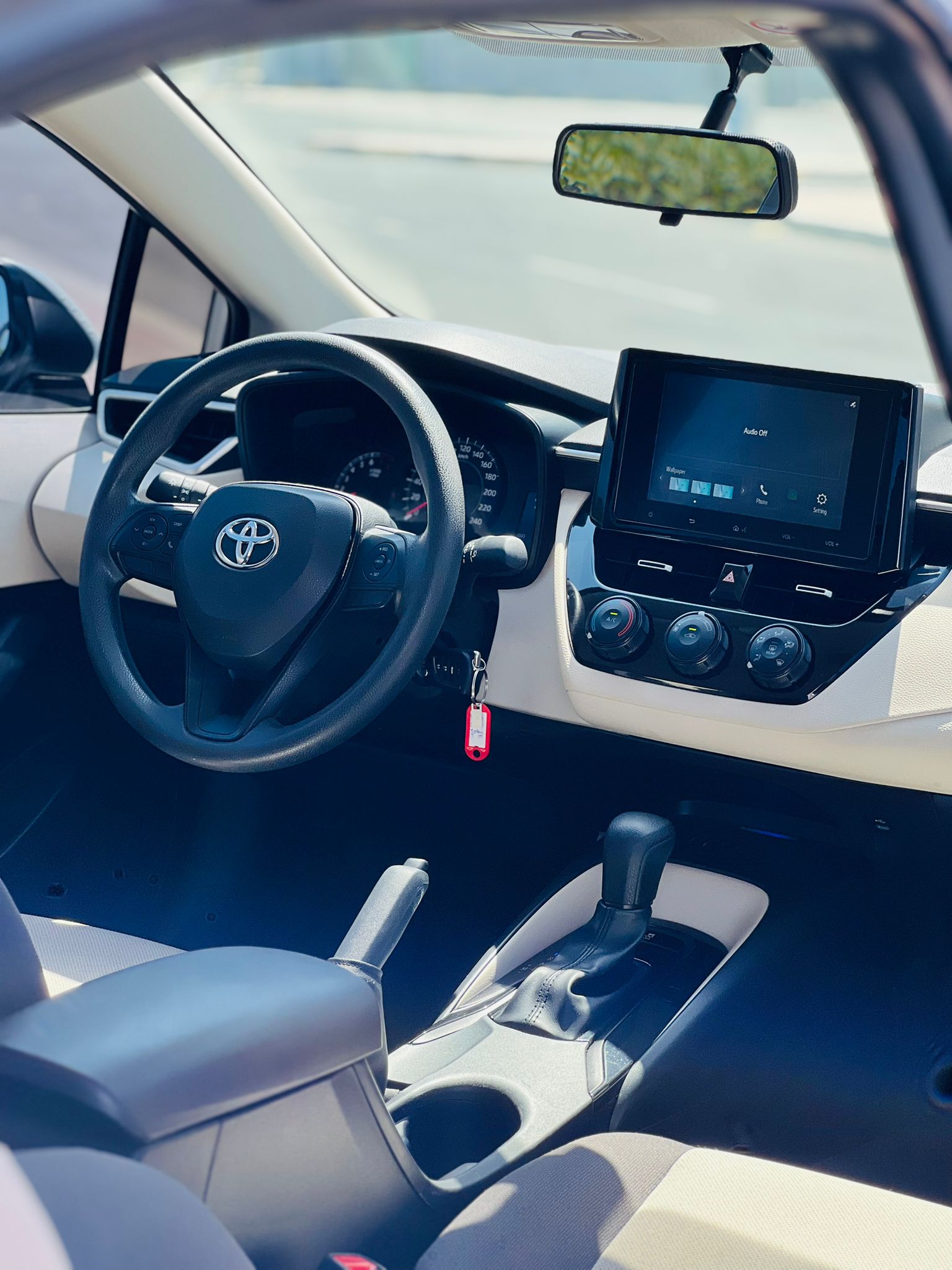 TOYOTA COROLLA 2.0 XLI 2024 - Image 7