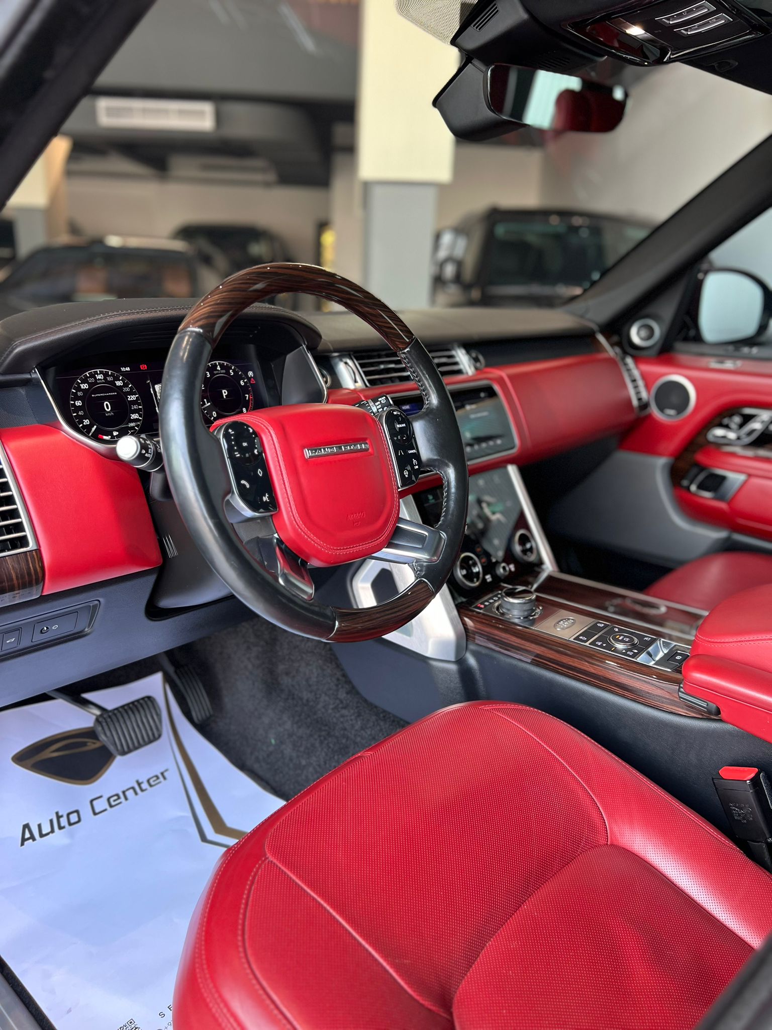 RANGE ROVER VOGUE SE SUPERCHARGED V8 2018 - Image 9