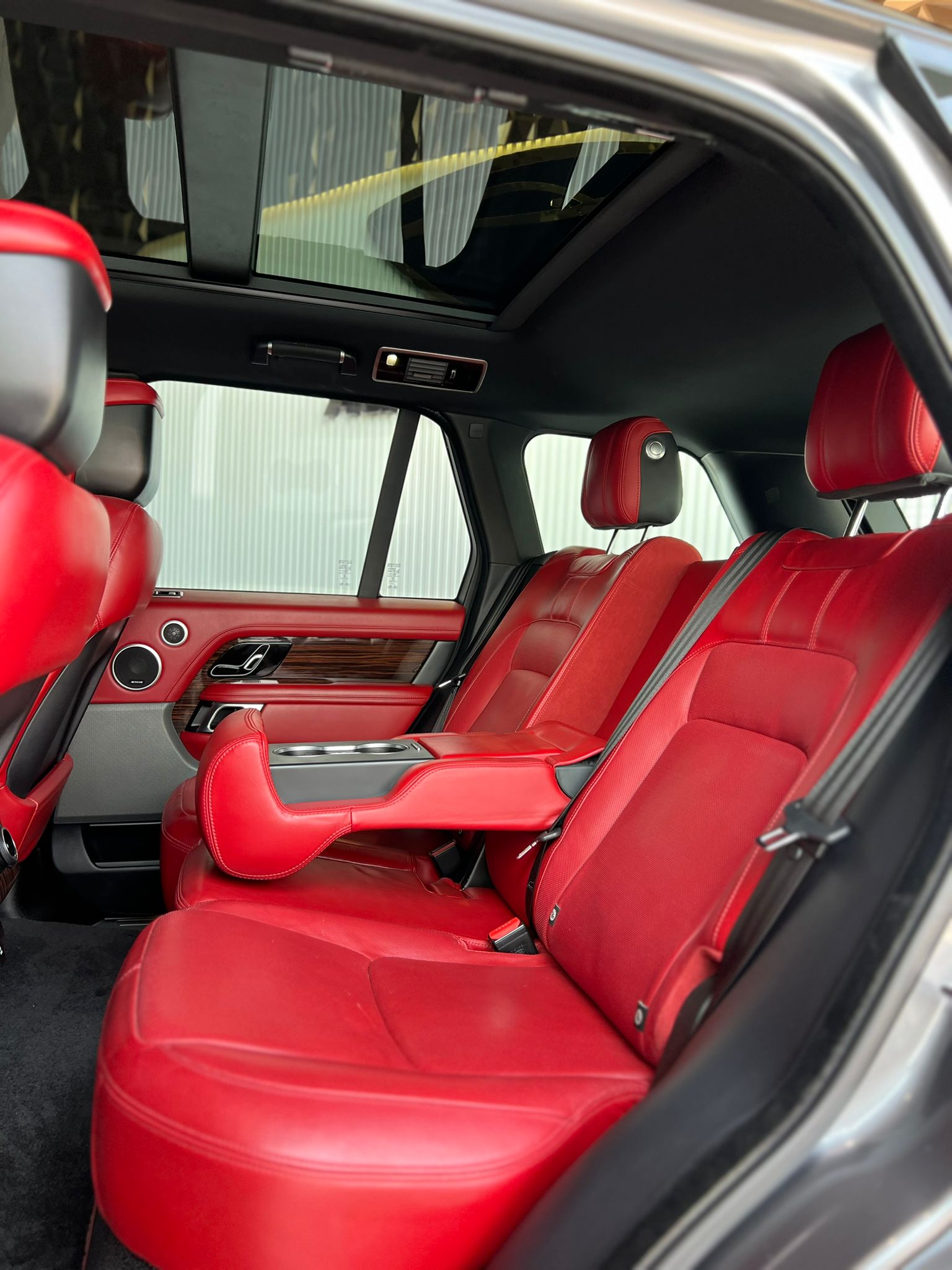 RANGE ROVER VOGUE SE SUPERCHARGED V8 2018 - Image 11