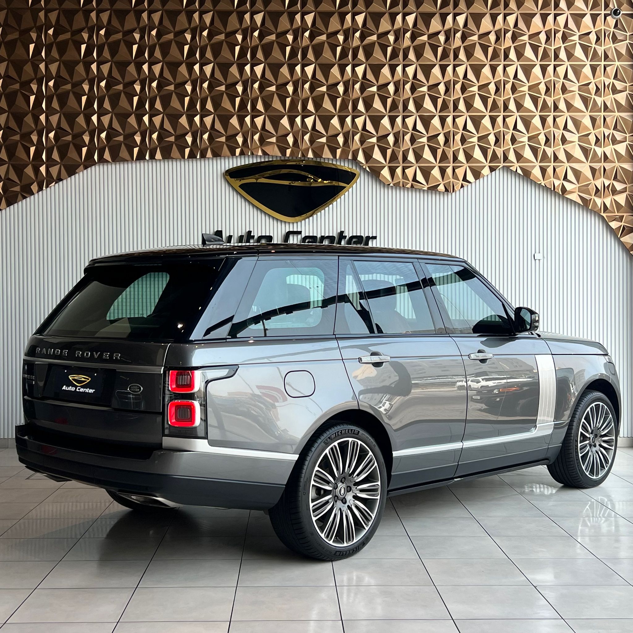 RANGE ROVER VOGUE SE SUPERCHARGED V8 2018 - Image 5