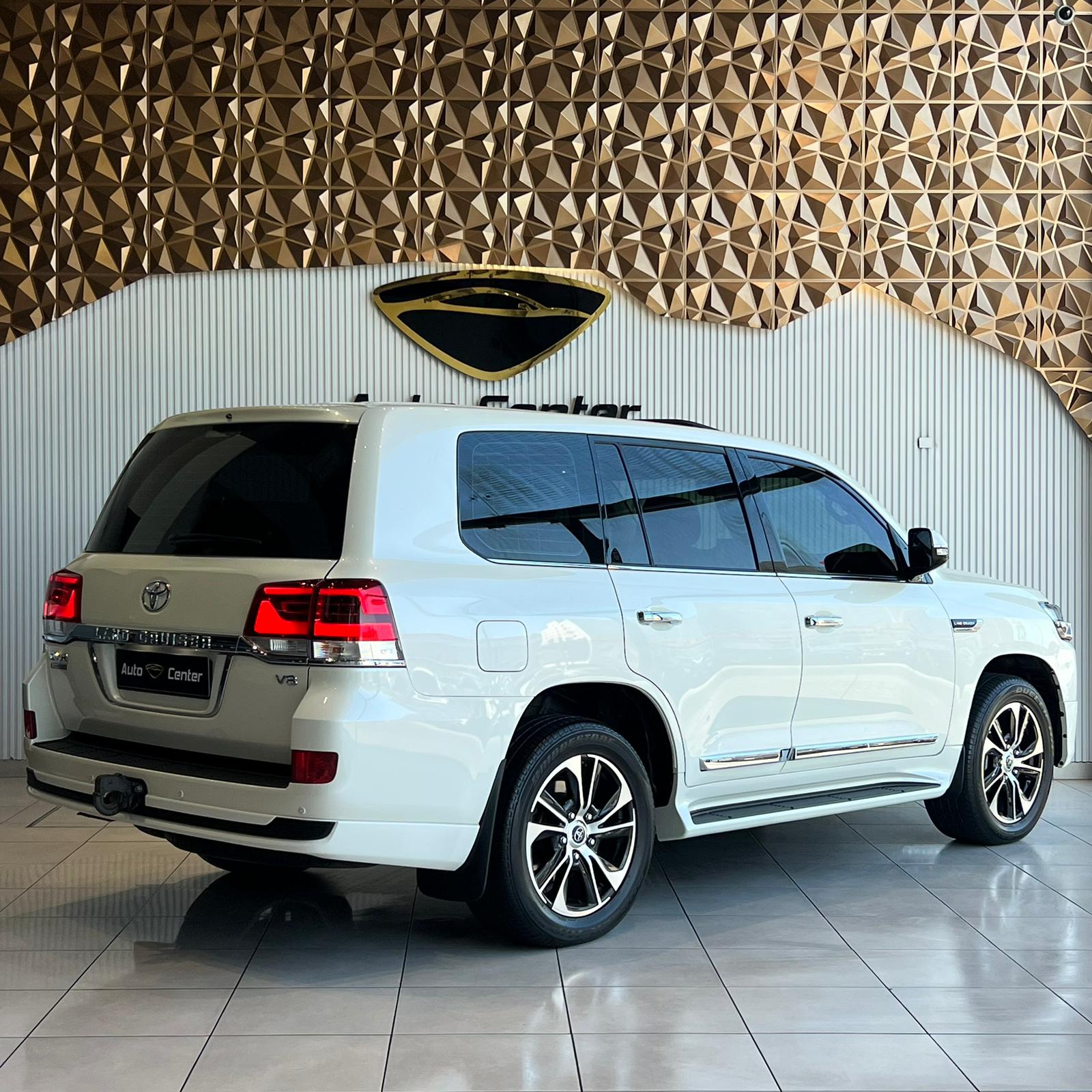 TOYOTA LAND CRUISER GXR V8 GRAND TOURING 2021 - Image 5