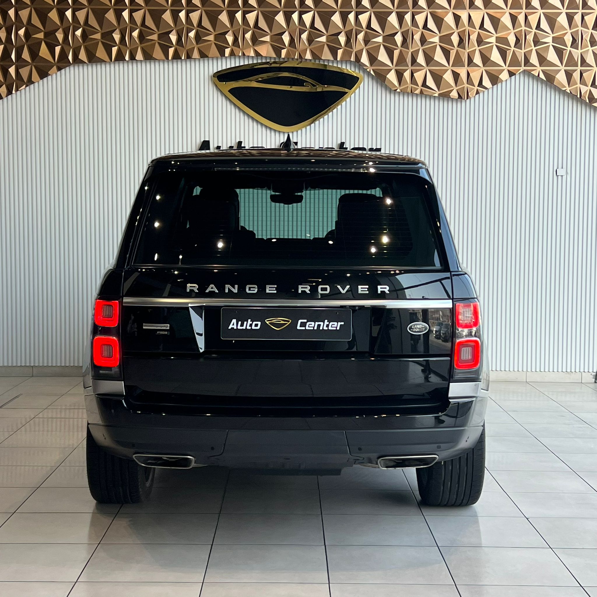 RANGE ROVER VOGUE AUTOBIOGRAPHY P525 - Image 4