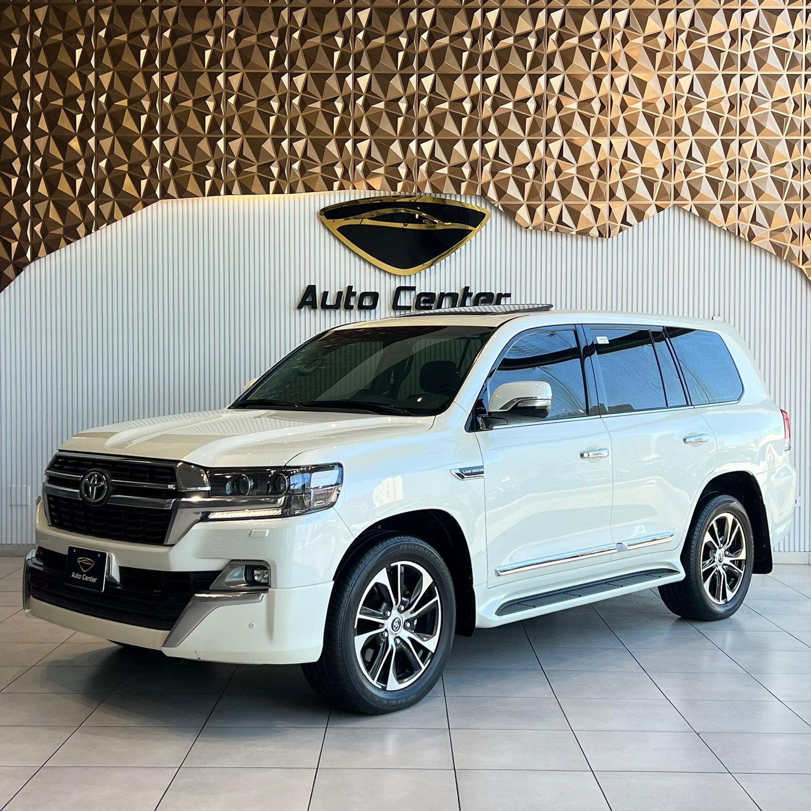 TOYOTA LAND CRUISER GXR V8 GRAND TOURING 2021 - Image 3