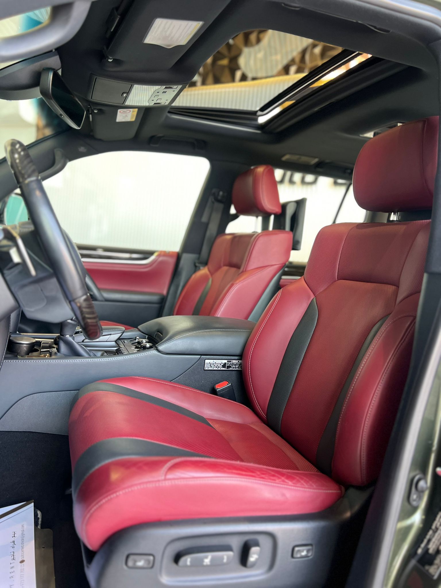 LEXUS LX 570s 2021 - Image 9