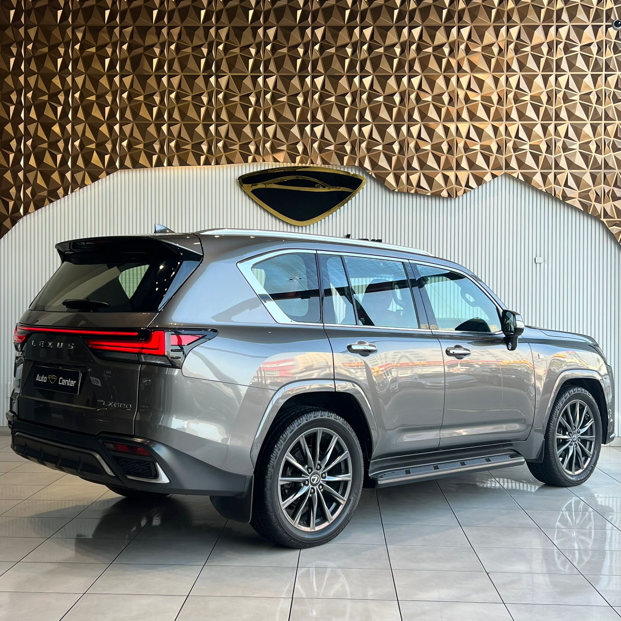 LEXUS LX600 FSPORT 2022 - Image 5