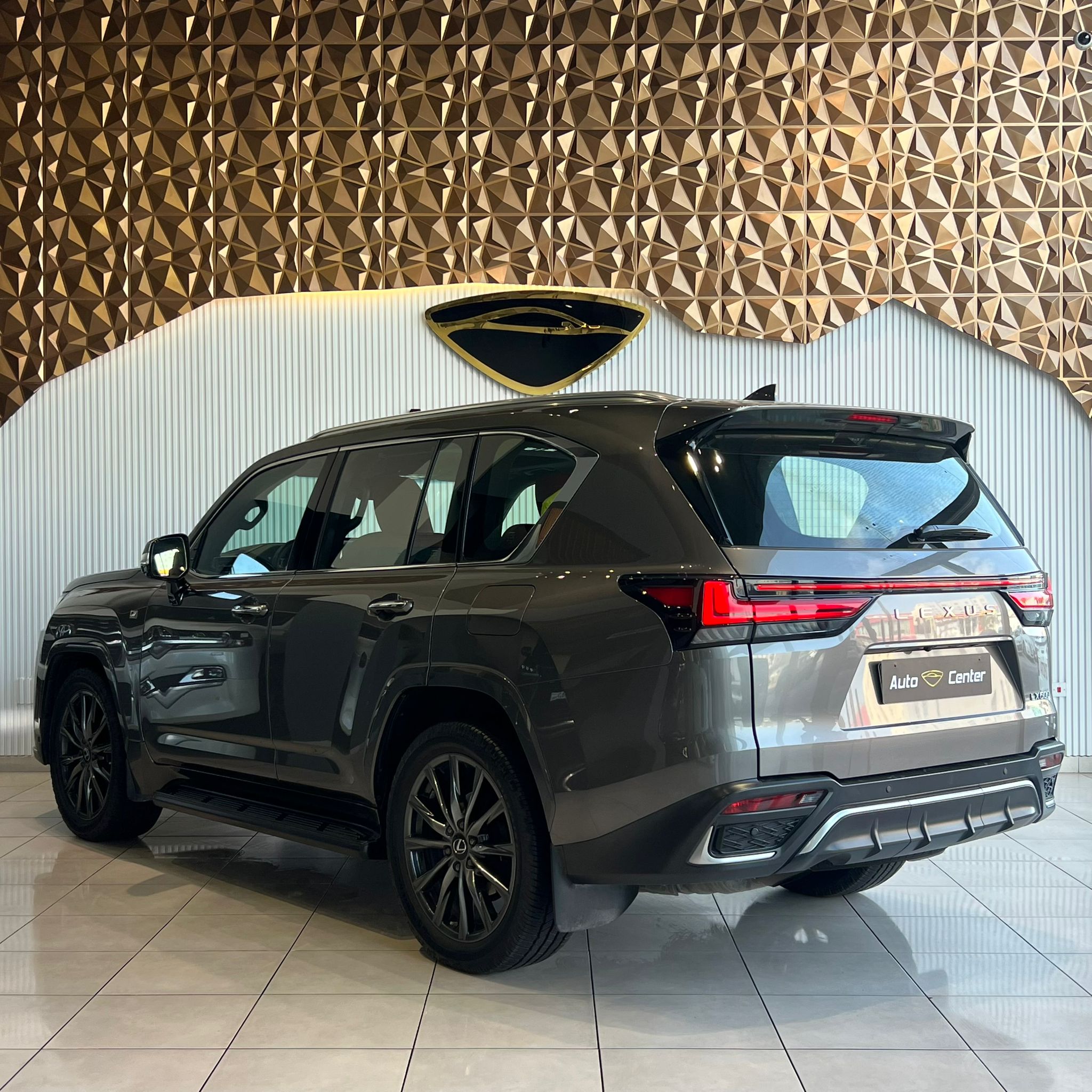 LEXUS LX600 FSPORT 2022 - Image 6