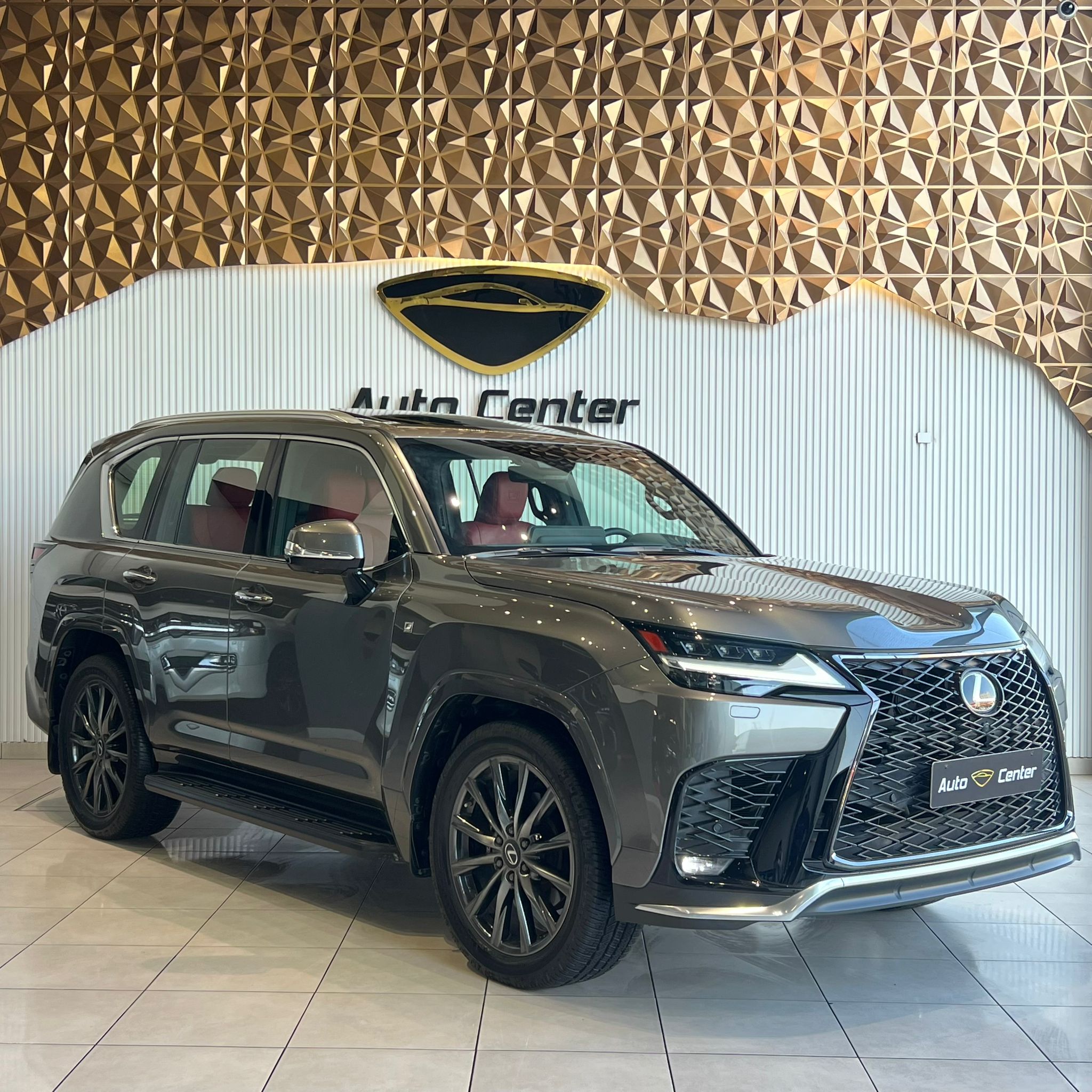 LEXUS LX600 FSPORT 2022 - Image 2