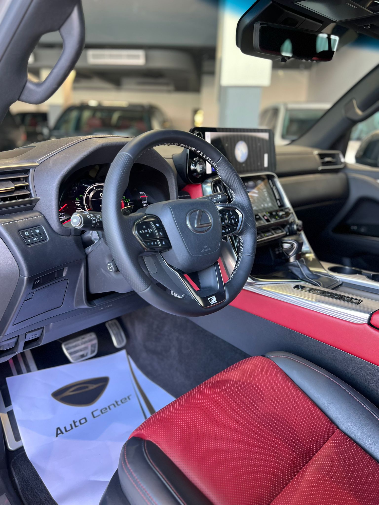 LEXUS LX600 FSPORT 2022 - Image 8