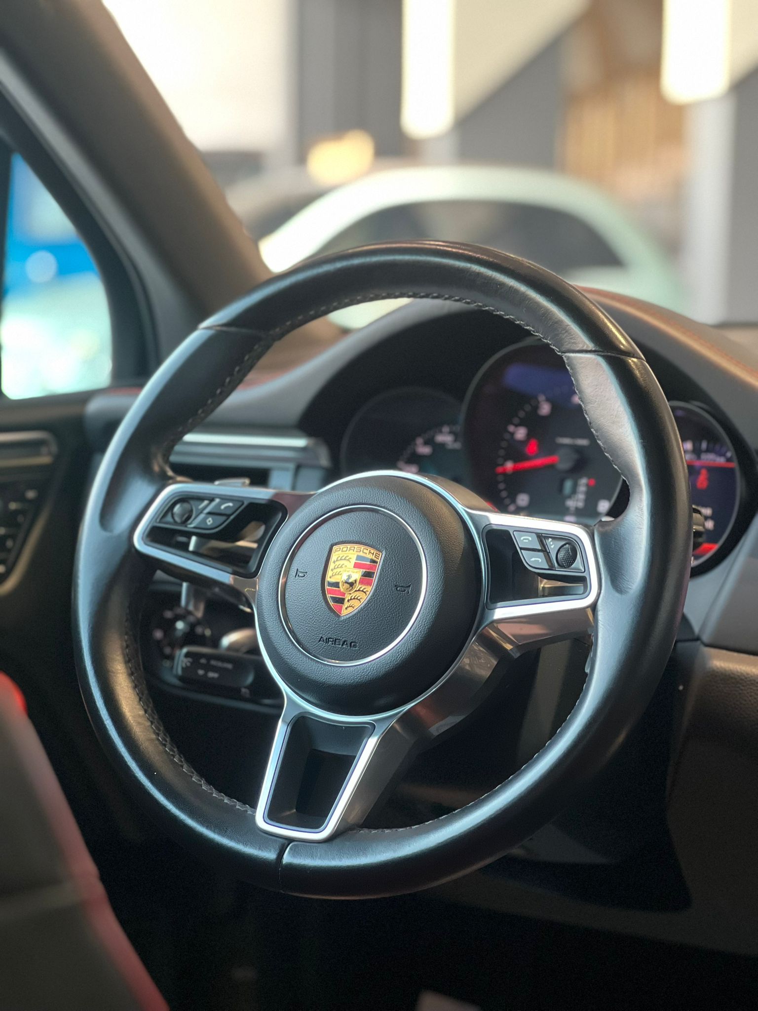 PORSCHE MACAN 2021 GREY - Image 7