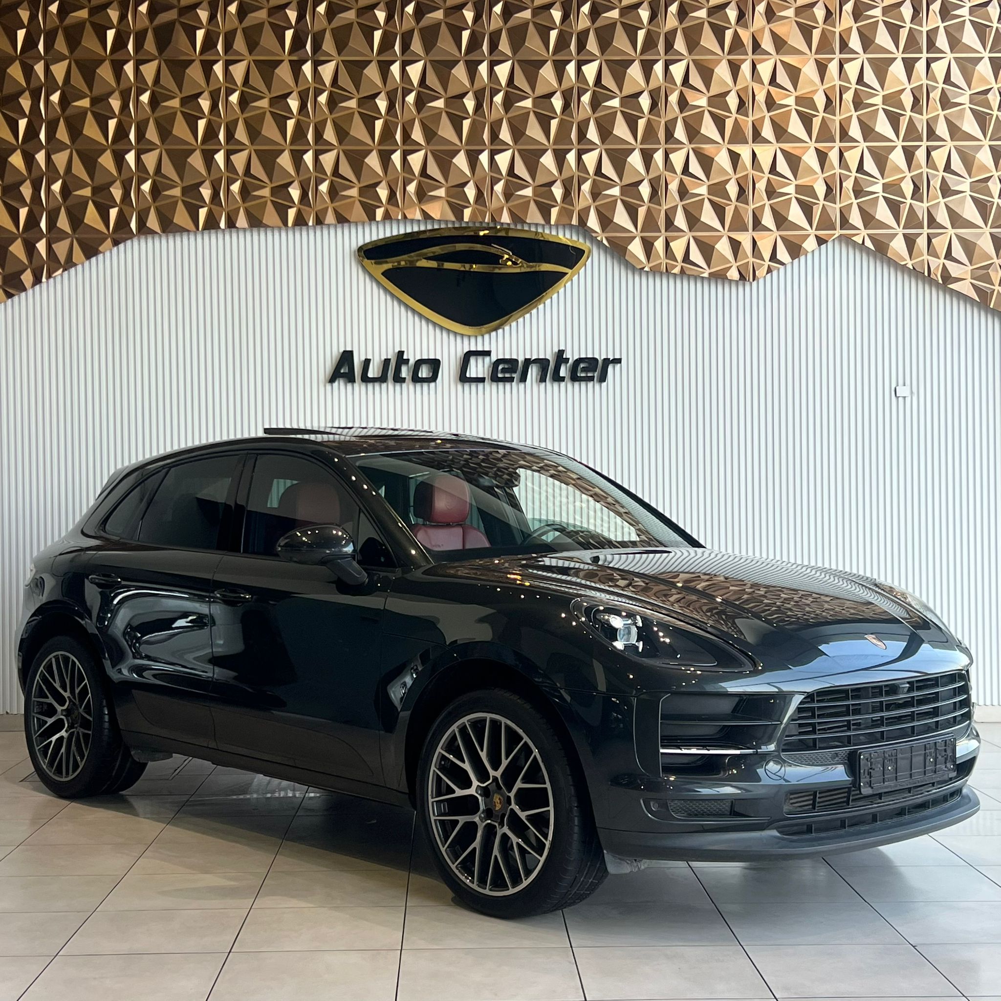 PORSCHE MACAN 2021 GREY - Image 3