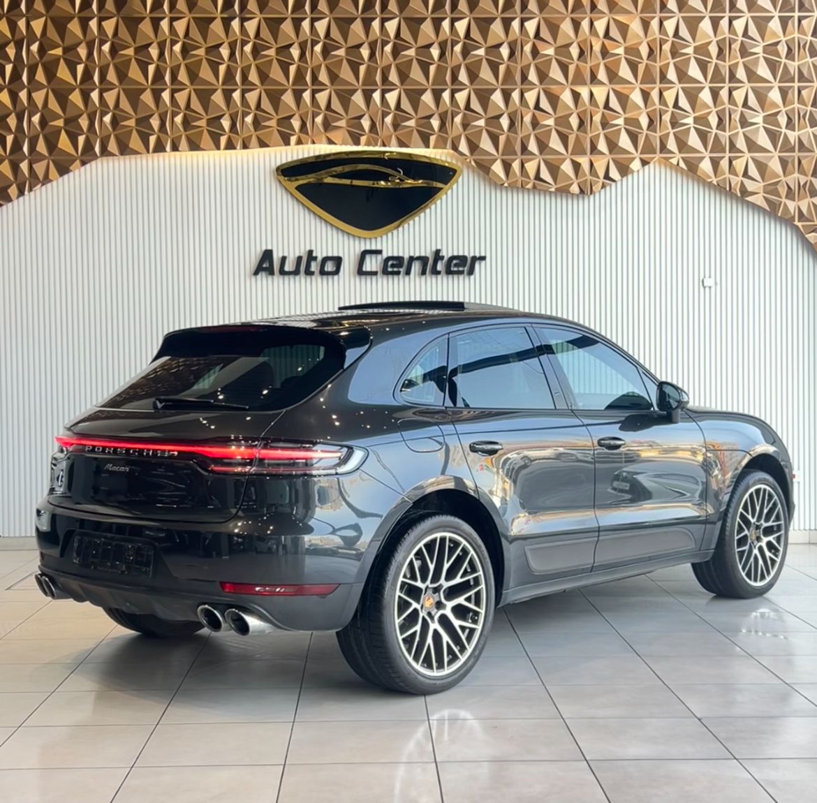 PORSCHE MACAN 2021 GREY - Image 6