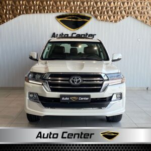 Land Cruiser GXR Grand Touring V8