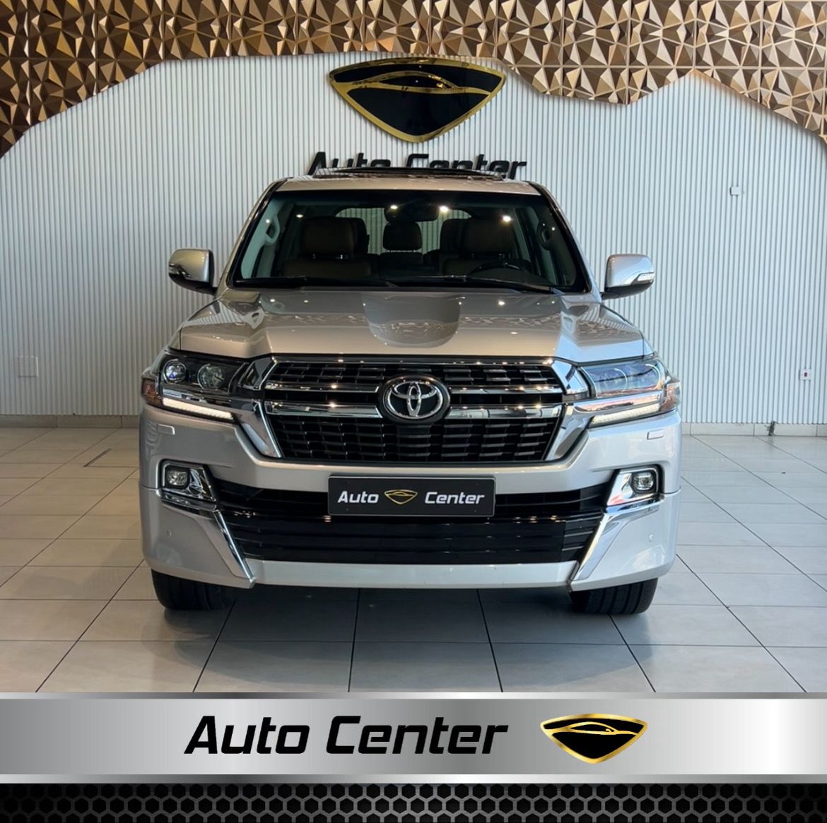 LAND CRUISER GXR GRAND TOURING V8