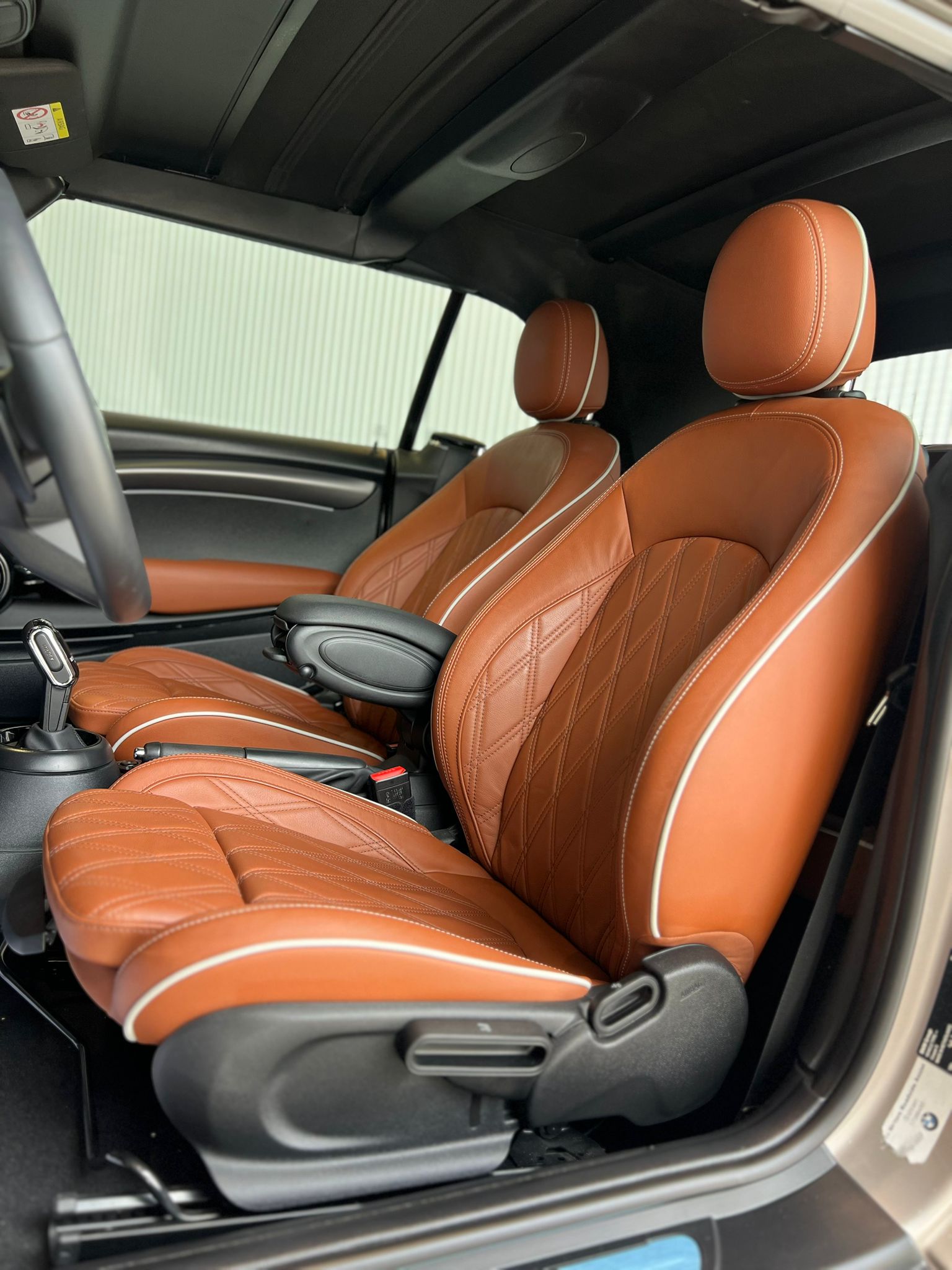 MINI COOPER S 2024 - Image 9