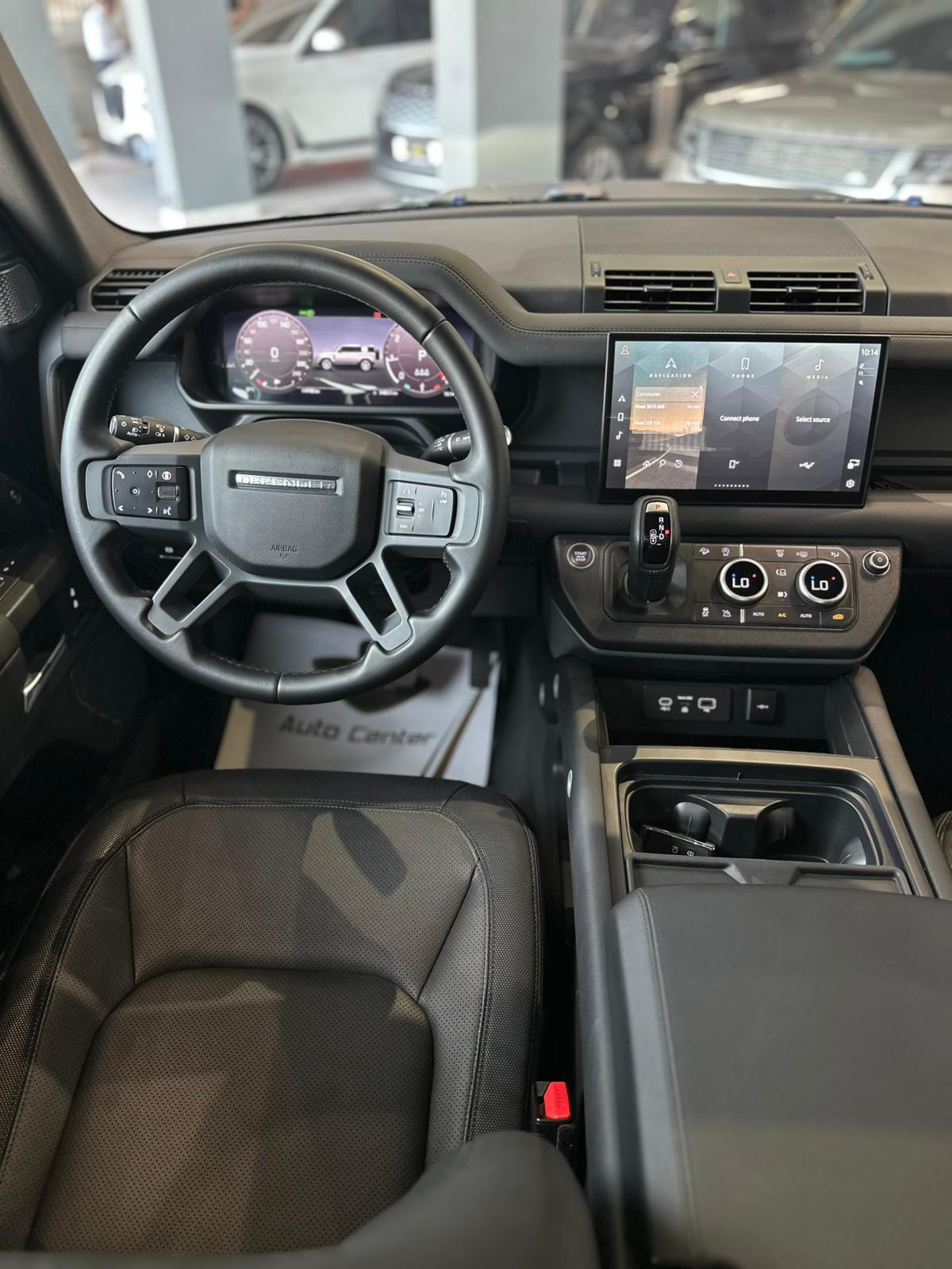 LAND ROVER DEFENDER SE P300 X- DYNAMIC 2024 - Image 7