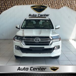 TOYOTA LAND CRUISER GXR GRAND TOURING V8 2019