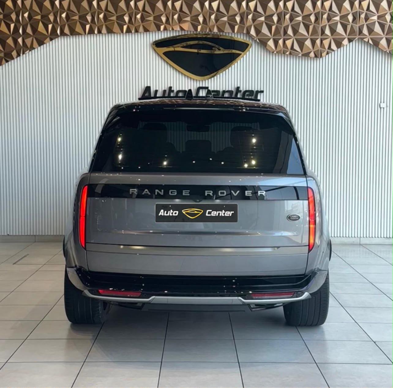 RANGE ROVER VOGUE HSE P530 V8 2023 - Image 4